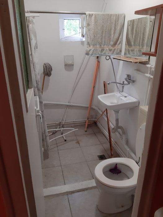 Vand garsonieră în Deva