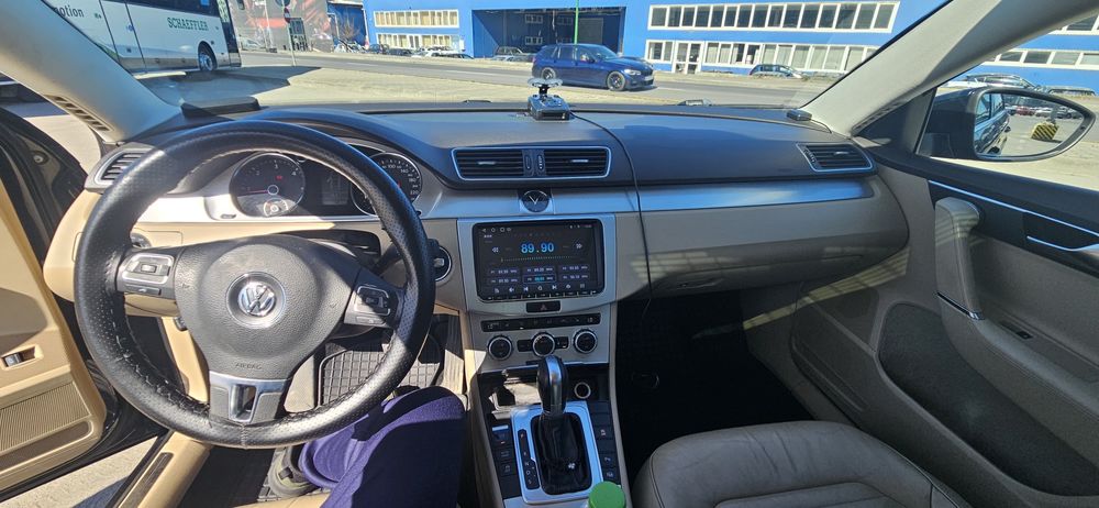 Volkswagen Passat b7