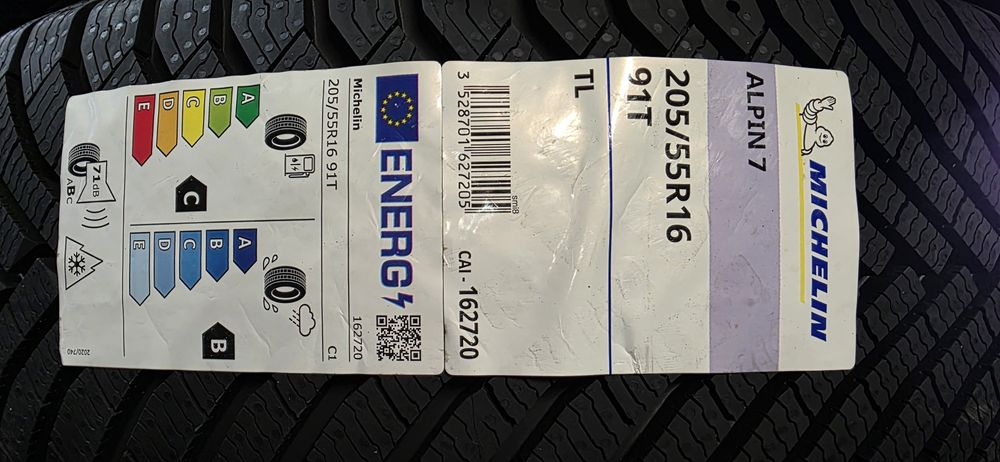205/55/16 MICHELIN ALPIN 7  чисто нови
