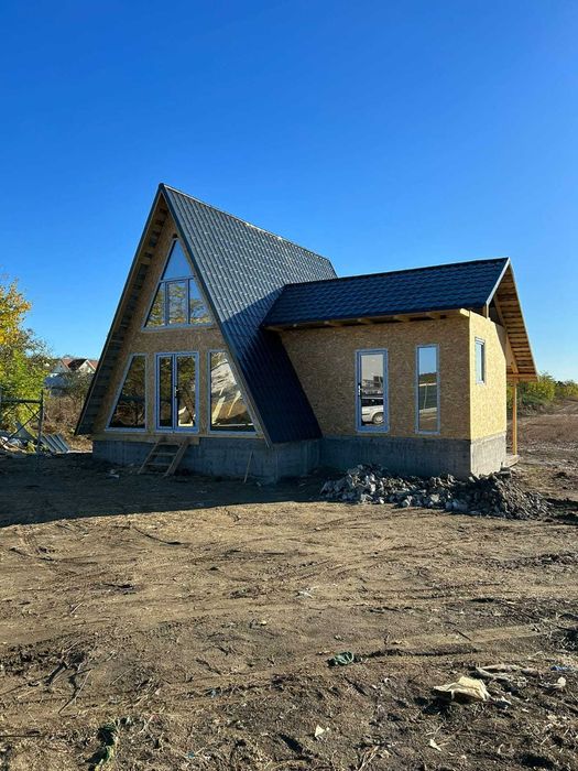 Cabana stil A-Frame, Foisoare, Terase și Case din structura de lemn