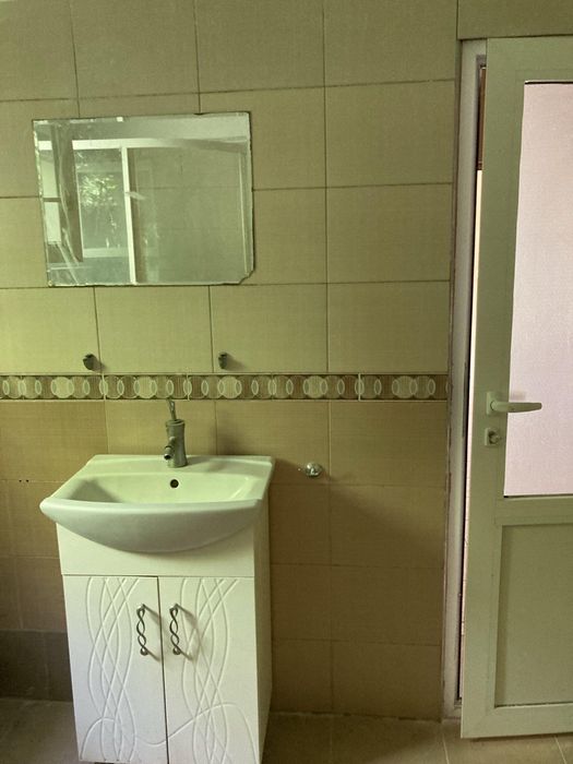 Дава се под наем Четиристаен апартамент в София, Княжево - 110 кв.м за 475 € - Снимка #12