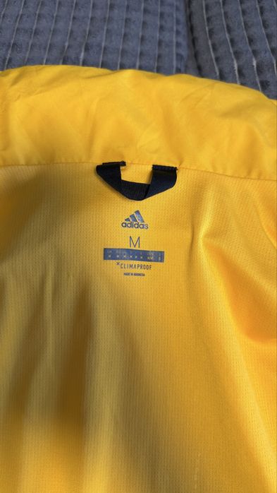 Jachetă Adidas Climaproof mărimea M