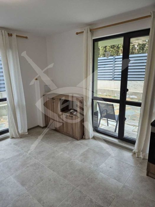 Дава се под наем Тристаен апартамент в София, в.з. Малинова долина - 126 кв.м за 712.98 € - Снимка #5