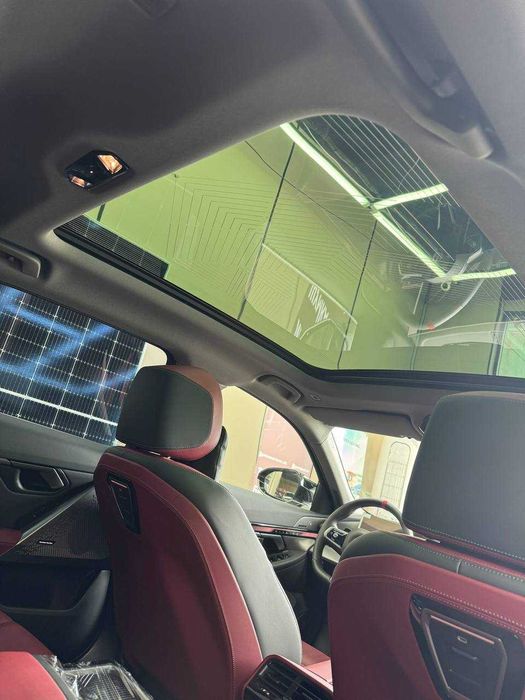 BMW i5 50L M sport natariusga tayyor