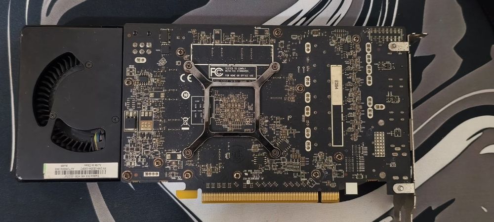 Видео карта RX 480 4 gb