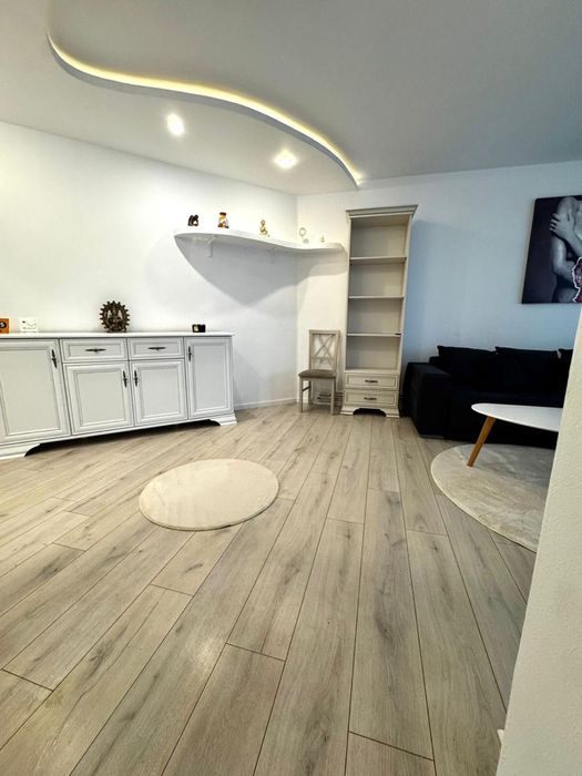 Central Trezorerie vedere la mare 80 m!