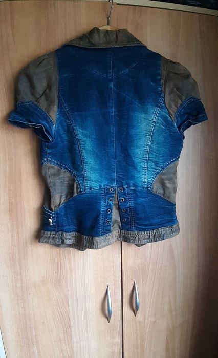 Дънков Елек Къс на Модна Къща "Junona"