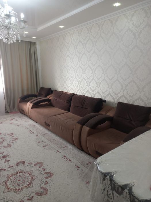 Гостинный мебель, диван