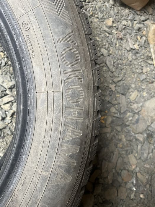 Продам 235*60 R18