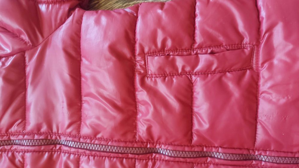 Детско  топло яке BENETTON+ шапка подарък