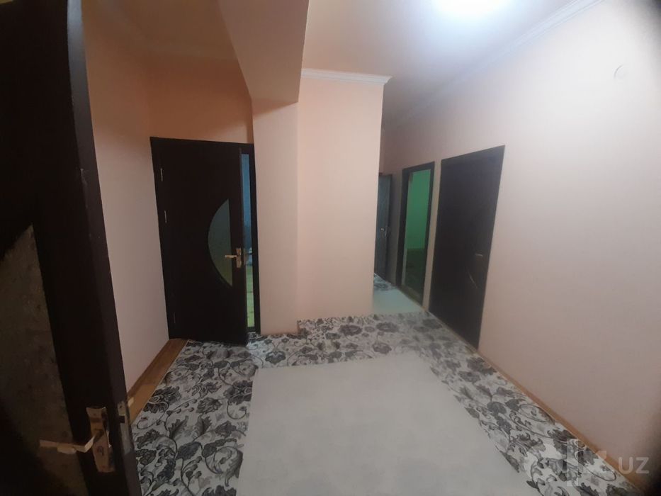 Uzoq muddatga ijaraga beriladi 3 xonali uy. 97 m2
