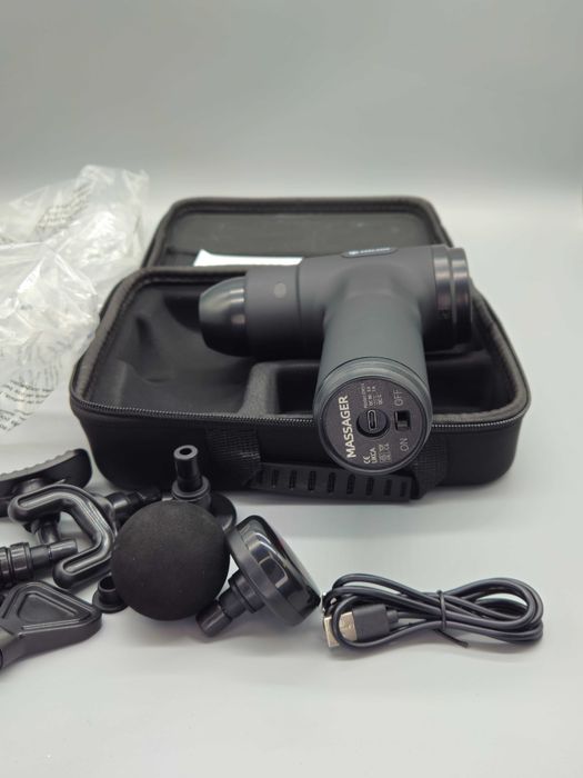 Масажен пистолет с подгряваща глава,накрайници,20 скорости,LCD дисплей