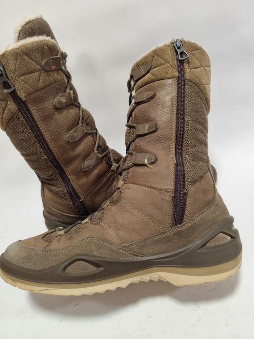 41 Lowa Alba Ghete/Bocanci trekking Goretex LO1265 - 265 lei