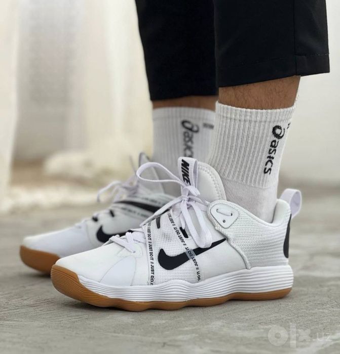 Nike basketball  .