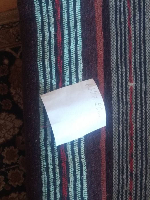 Продавам ръчно тъкани черги на домашен стан