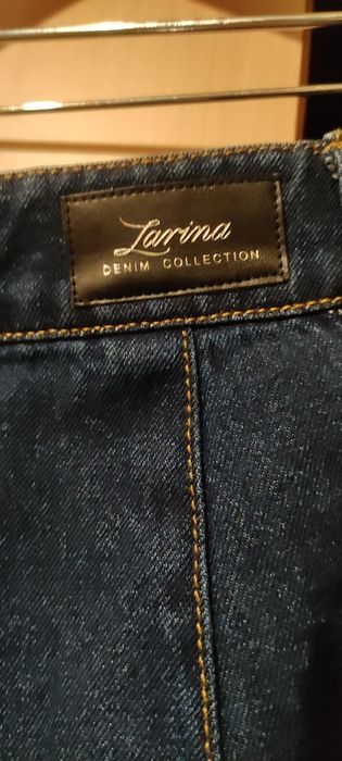 Продам джинсовую юбку новую