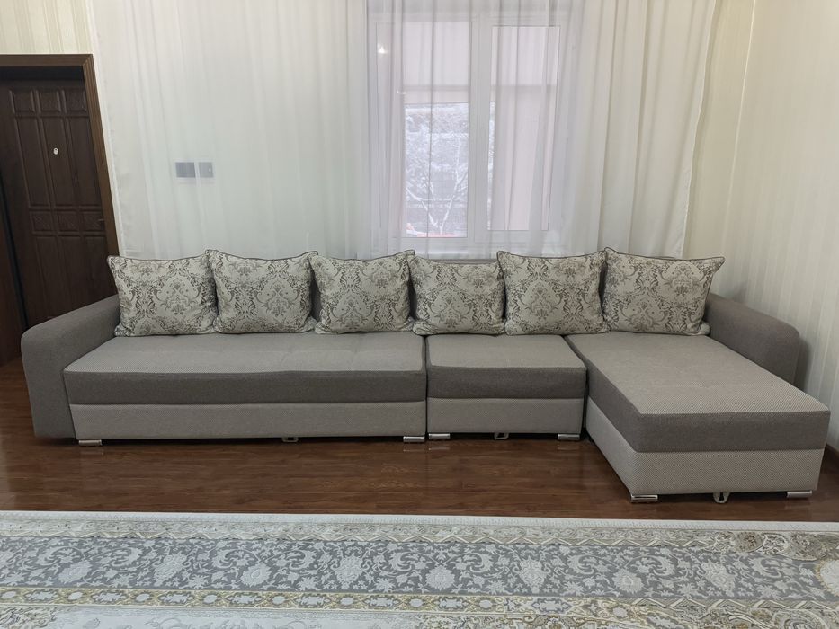 Диван для гостиной