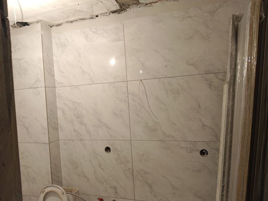 Плиточник керомогранит