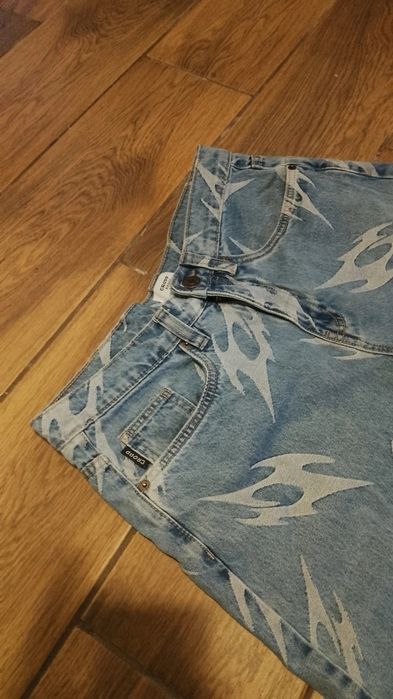 Blugi Cropp  baggy
