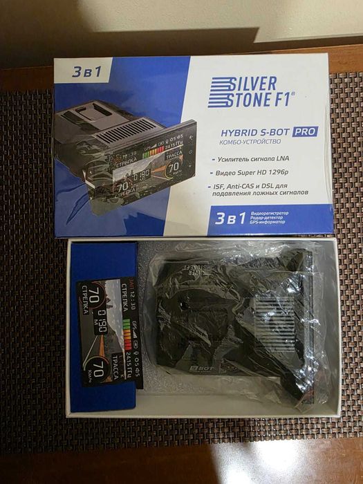 Видеорегистратор 3в1 SILVER STONE F1 HYBRID S-BOT PRO