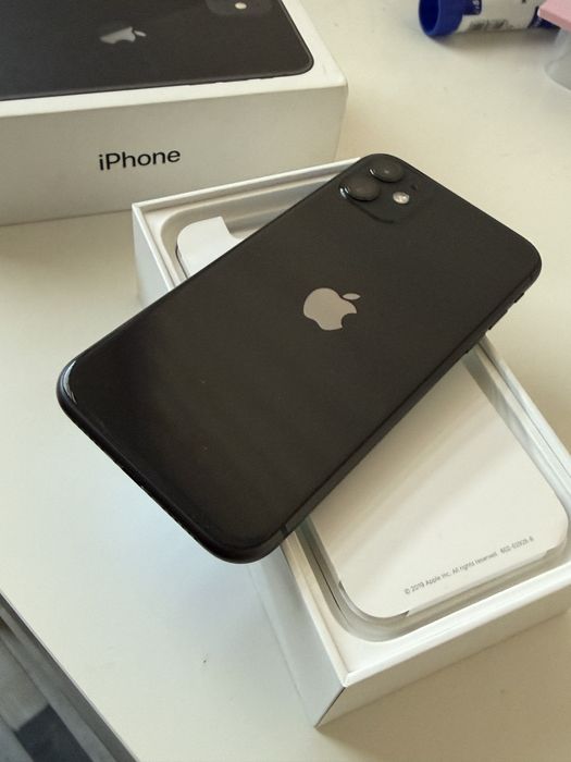 iPhone 11 256gb нов