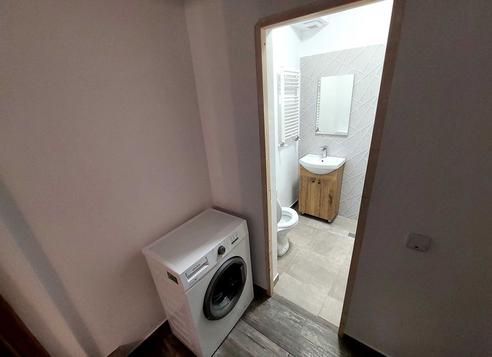 Garsoniera mare la casă