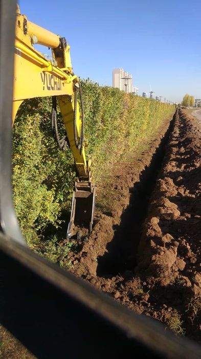 Услуги мини-экскаватора.