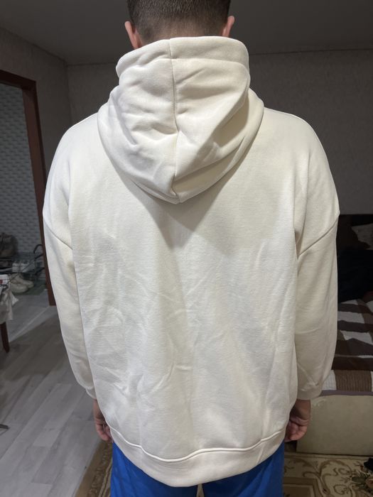 Кофта теплая ,не подршла по размеру