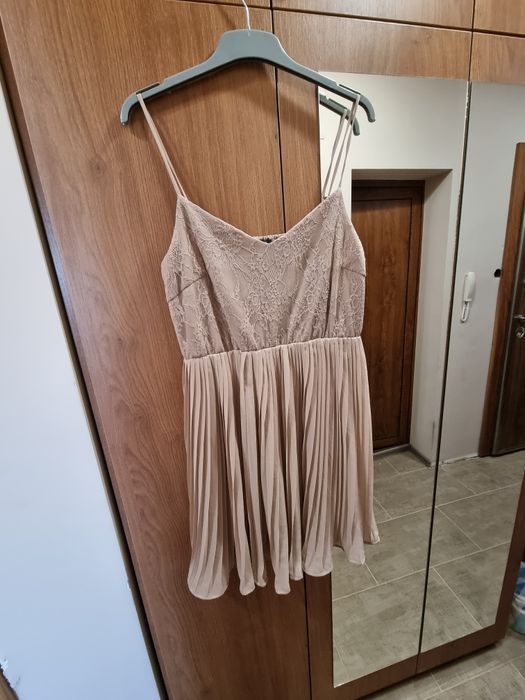 Официални рокли по 20лв