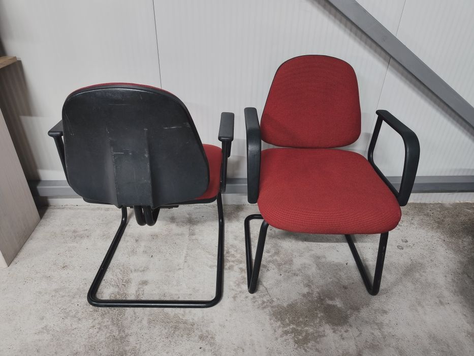 Офис стол налични 7 броя