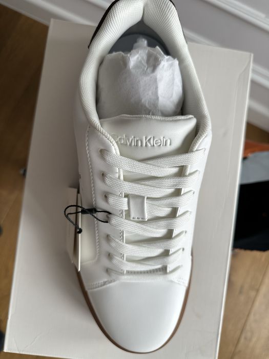 Adidasi Calvin Klein marimea 43 noi