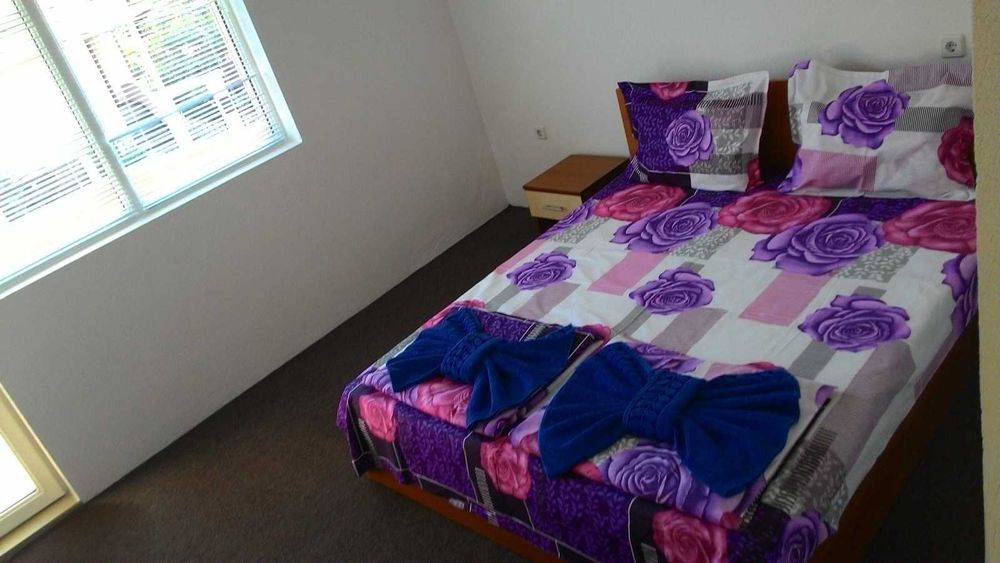 Продава се Хотел в Приморско - 1360 кв.м за 920 €/кв.м - Снимка #7