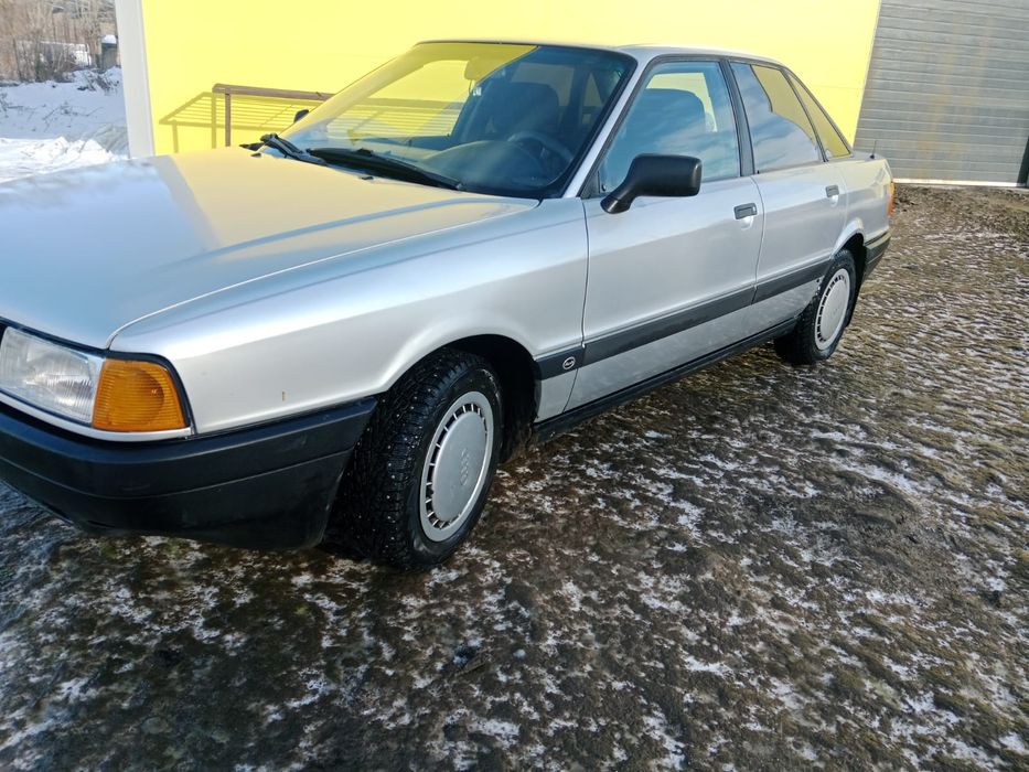 Продам машину  Ауди 80