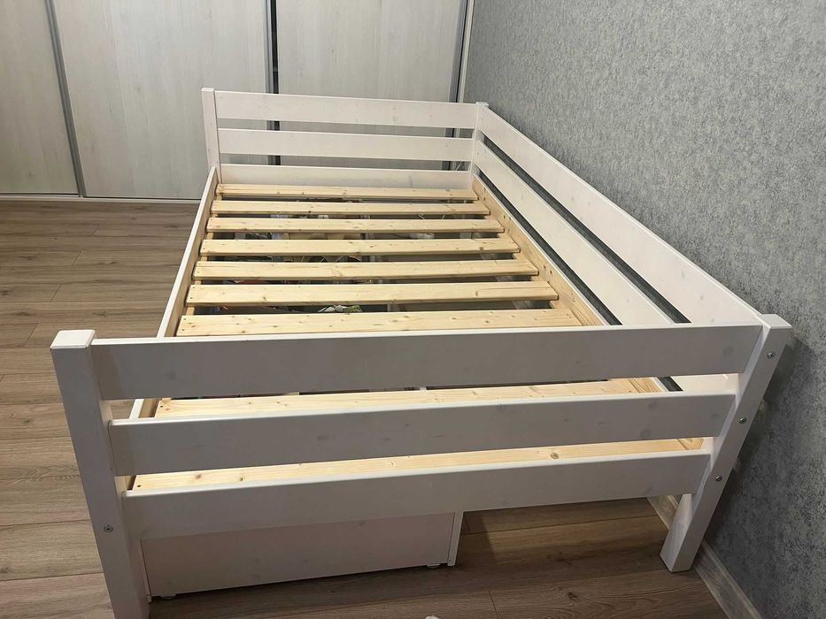 Cadru Pat din lemn 120/200