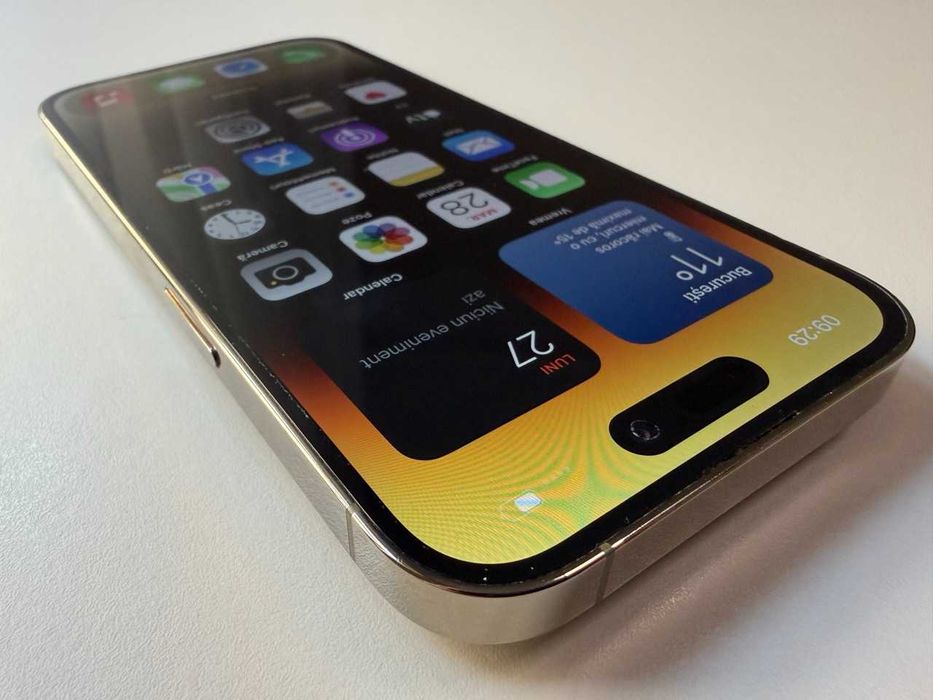  Apple / iPhone 14 Pro 128 Gb / Gold