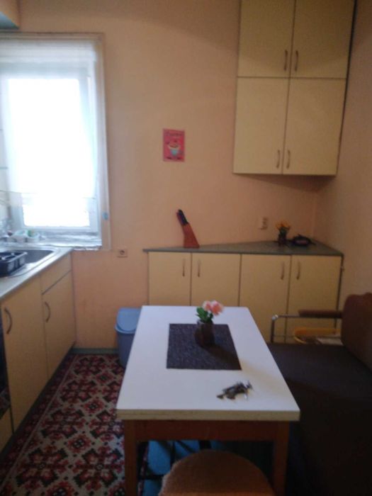 Дава се под наем Двустаен апартамент в Русе, Център - 60 кв.м за 229.5 € - Снимка #1