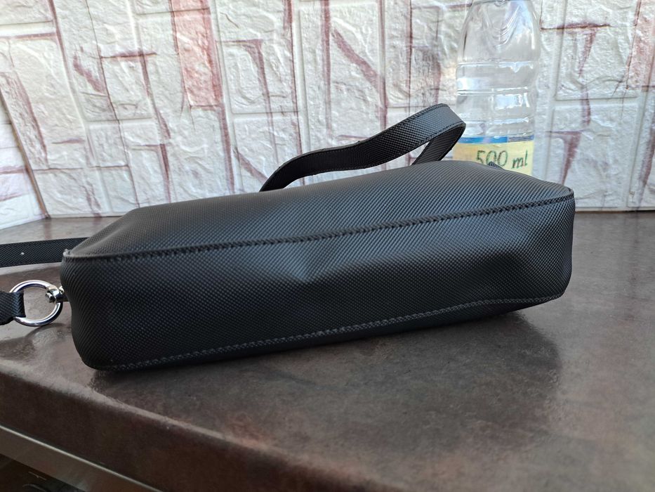 мъжка,дамска чанта La Costa,малка черна чантичка