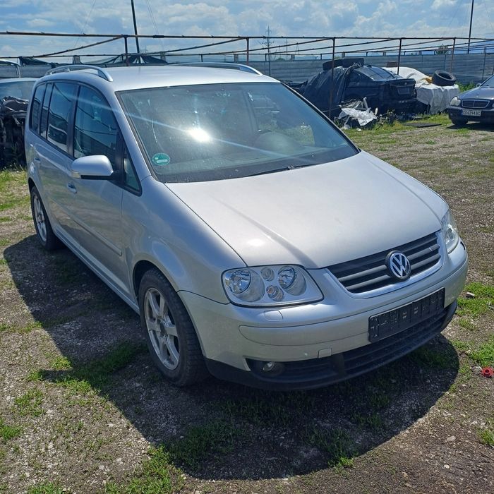Vw Touran 1.9 тдиi На части