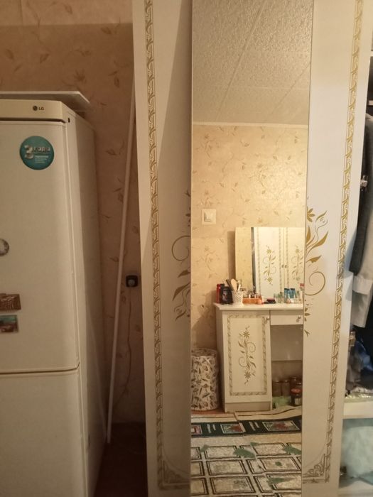 Продам зеркала новые