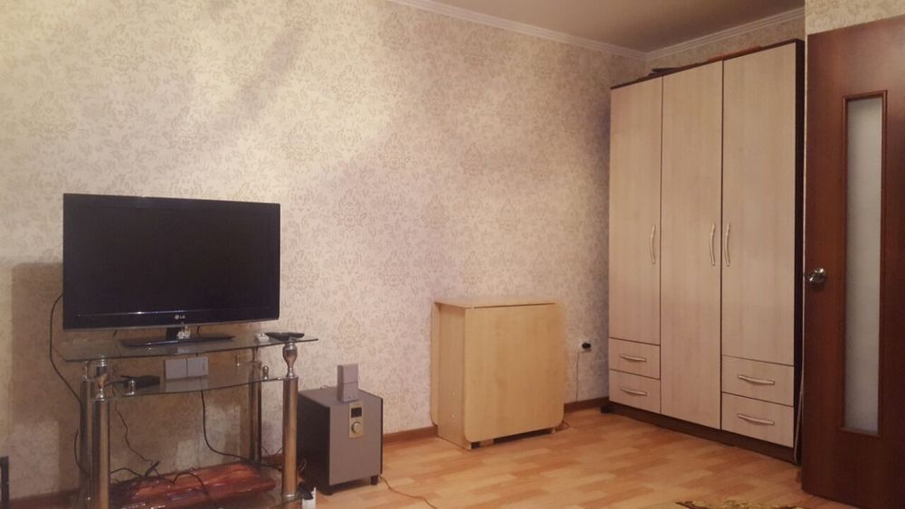 Продам 1 комнатную  квартиру