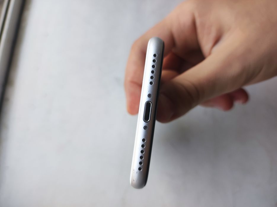 Обмен айфон се 2 128гб