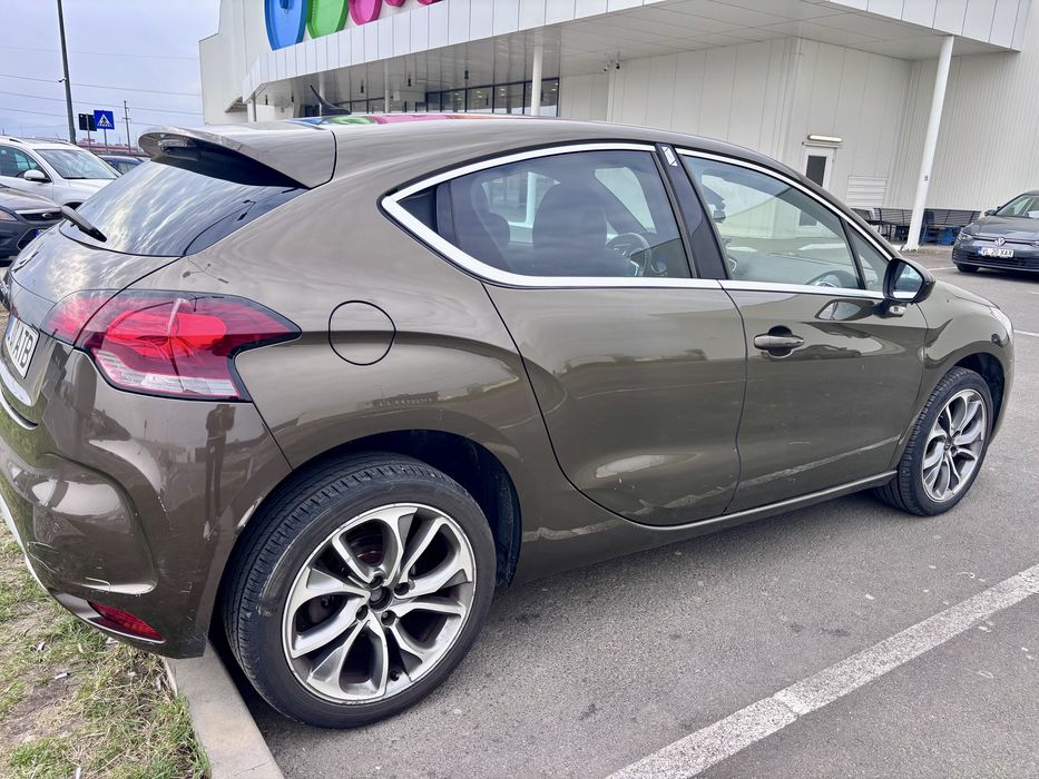 Citroën DS4 1.6 HDi 112 CP – 2012