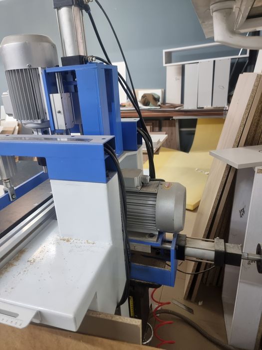 Продаётся присадочный станок , в отличном состоянии