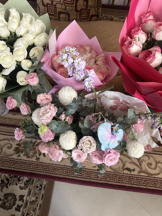 цветы свежие срочно продам