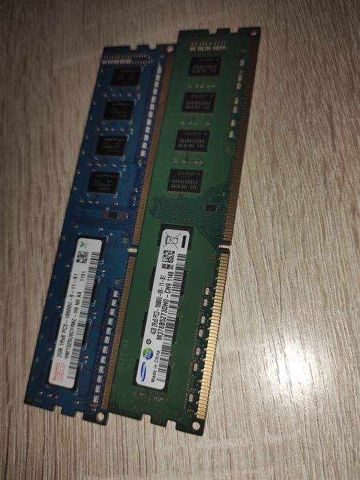 Срочно продам две Оперативки