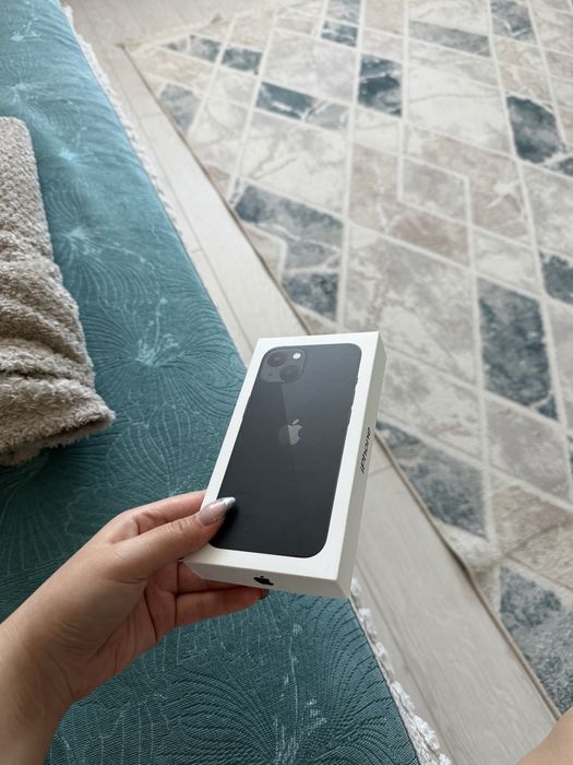 iPhone 13, темно-синий, 128 гб, акб 77%