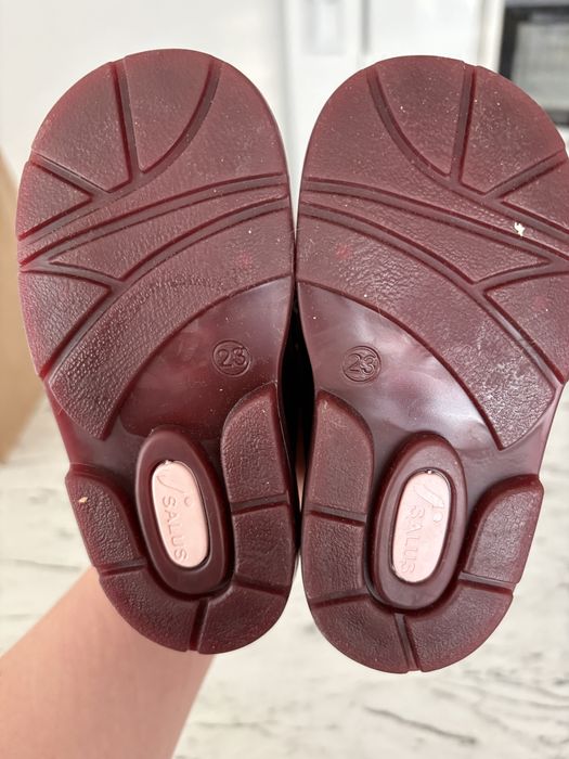 Papuci Salus ortopedici