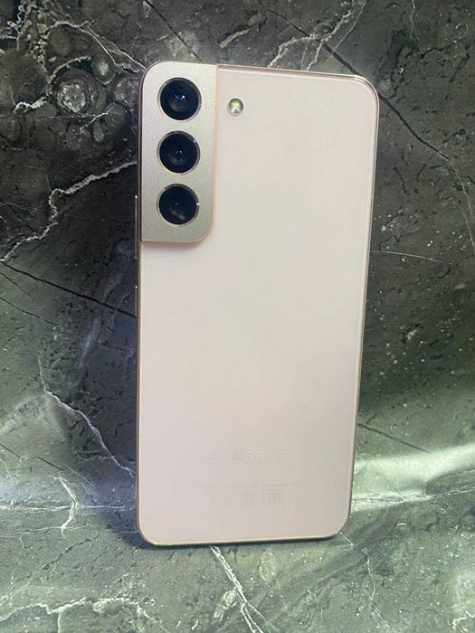 Samsung Galaxy S22  (лот 111/9367  г. Щучинск Едомского 36/2)