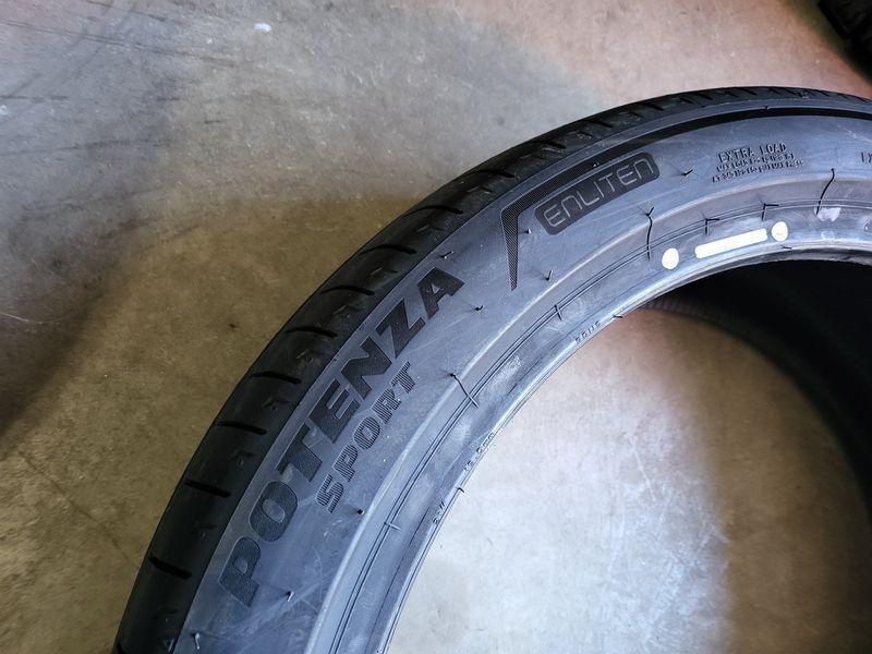 235/45/21 BRIDGESTONE 4бр