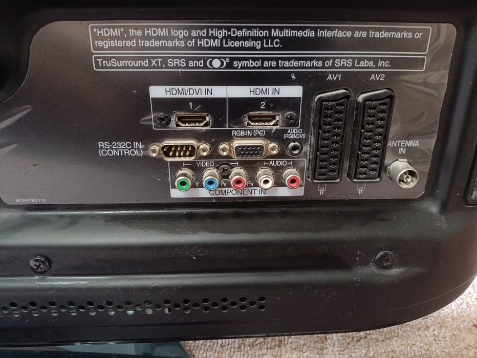 Телевизор LG 42 диагональ